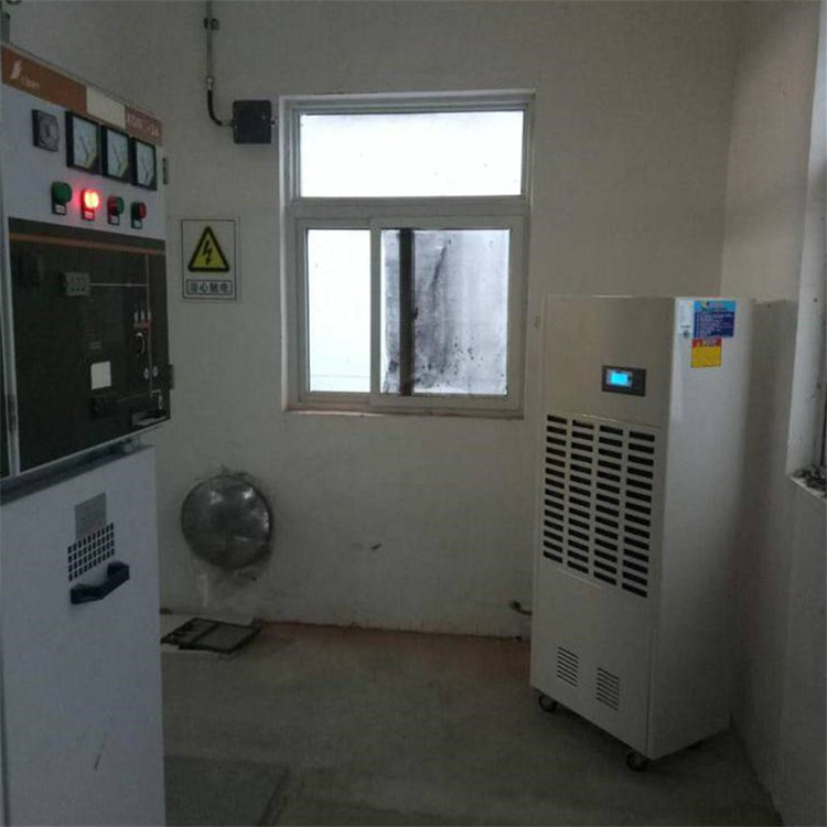 呼圖壁縣梅雨天潮濕天氣怎么除濕？配置除濕器